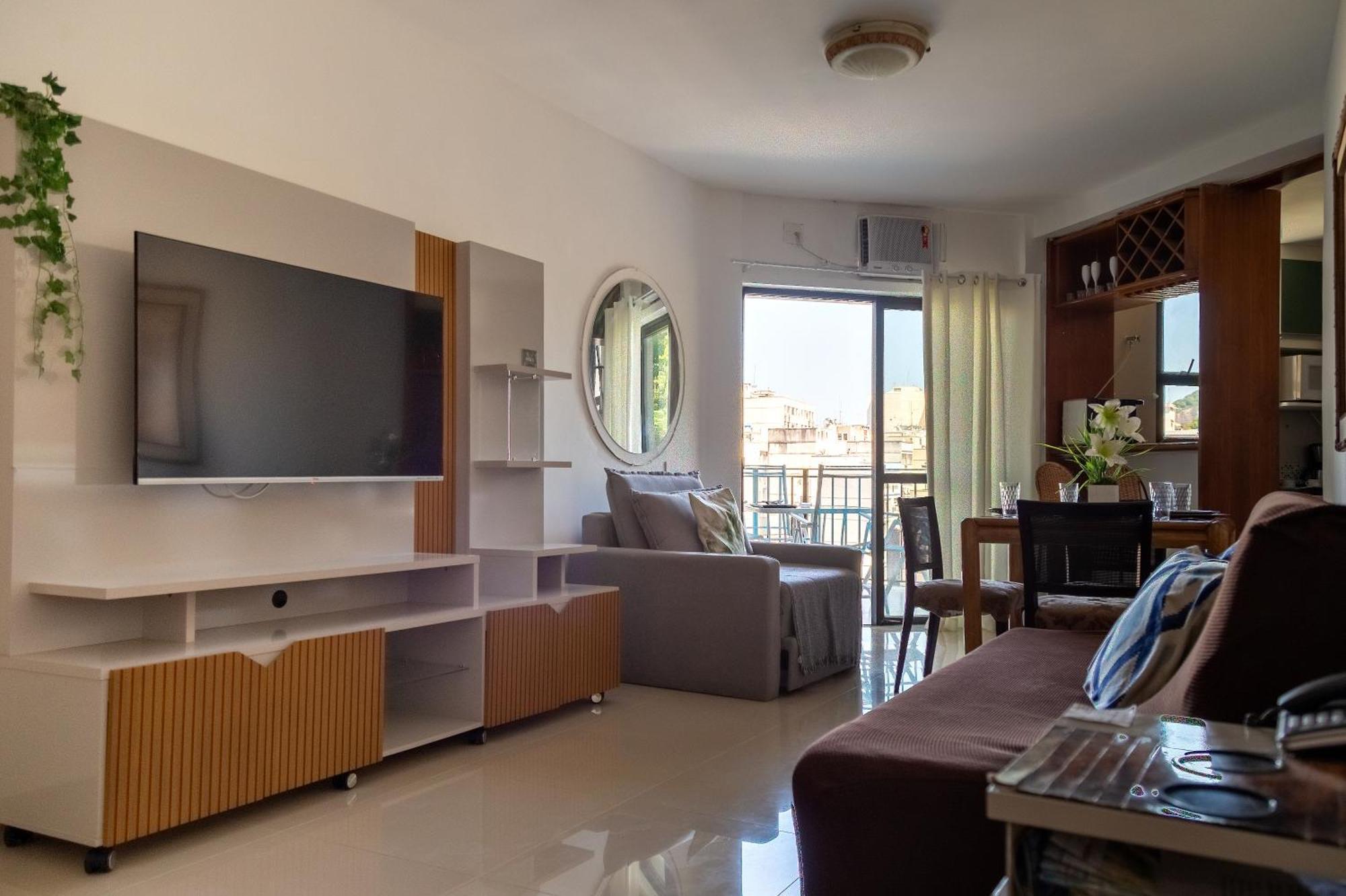 Apartamento Ha 5min A Pe! Varanda Alta Com Vista! Piscina, Academia, Portaria 24hrs, Shopping Ao Lado!