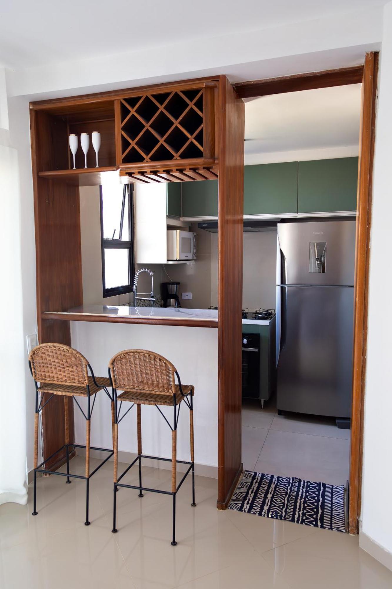 Apartamento Ha 5min A Pe! Varanda Alta Com Vista! Piscina, Academia, Portaria 24hrs, Shopping Ao Lado!