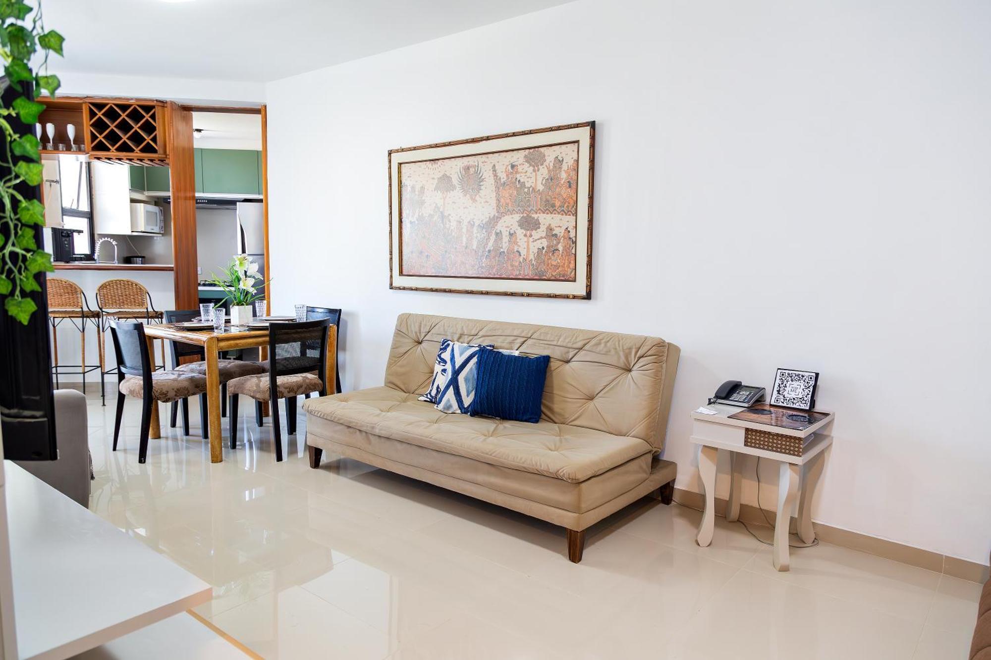Apartamento Ha 5min A Pe! Varanda Alta Com Vista! Piscina, Academia, Portaria 24hrs, Shopping Ao Lado! *